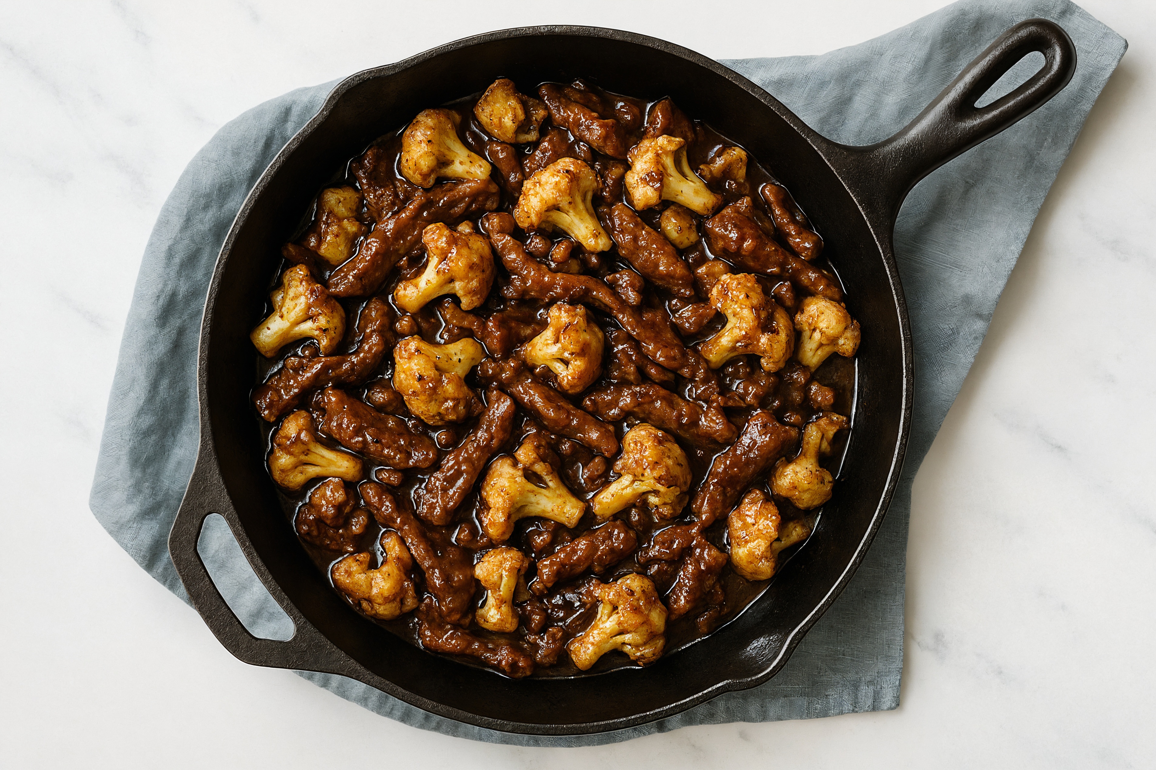 Tangy Pepper Beef Strip Stir-Fry with Cauliflower