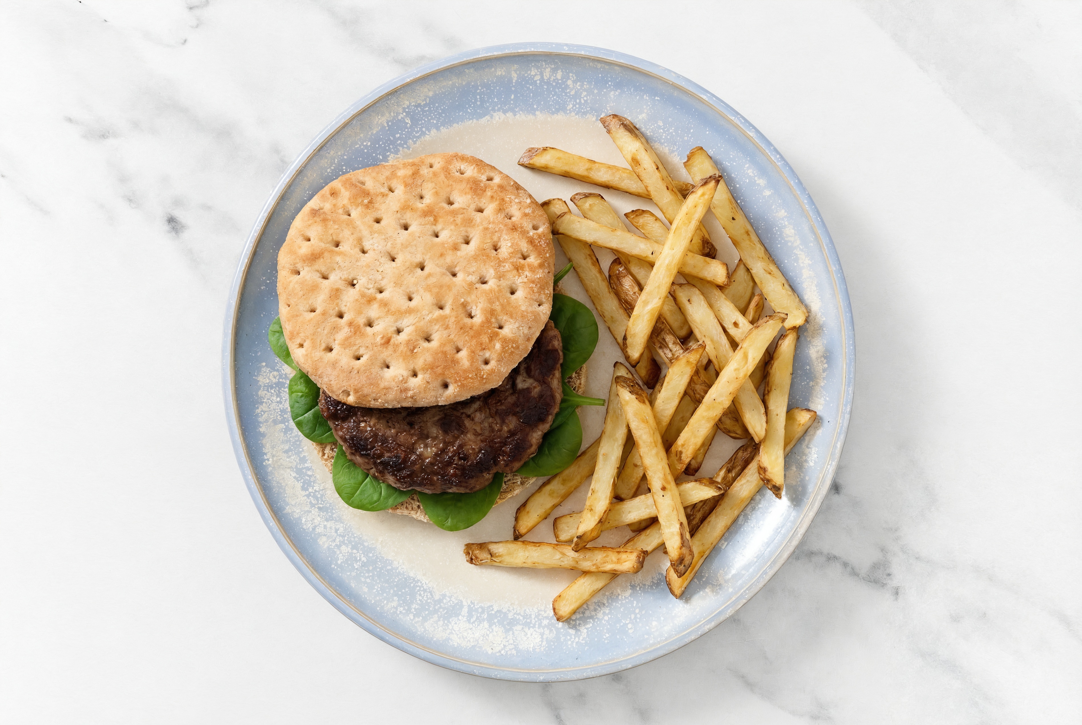 Burger with Russet Potatoes Potato Fries