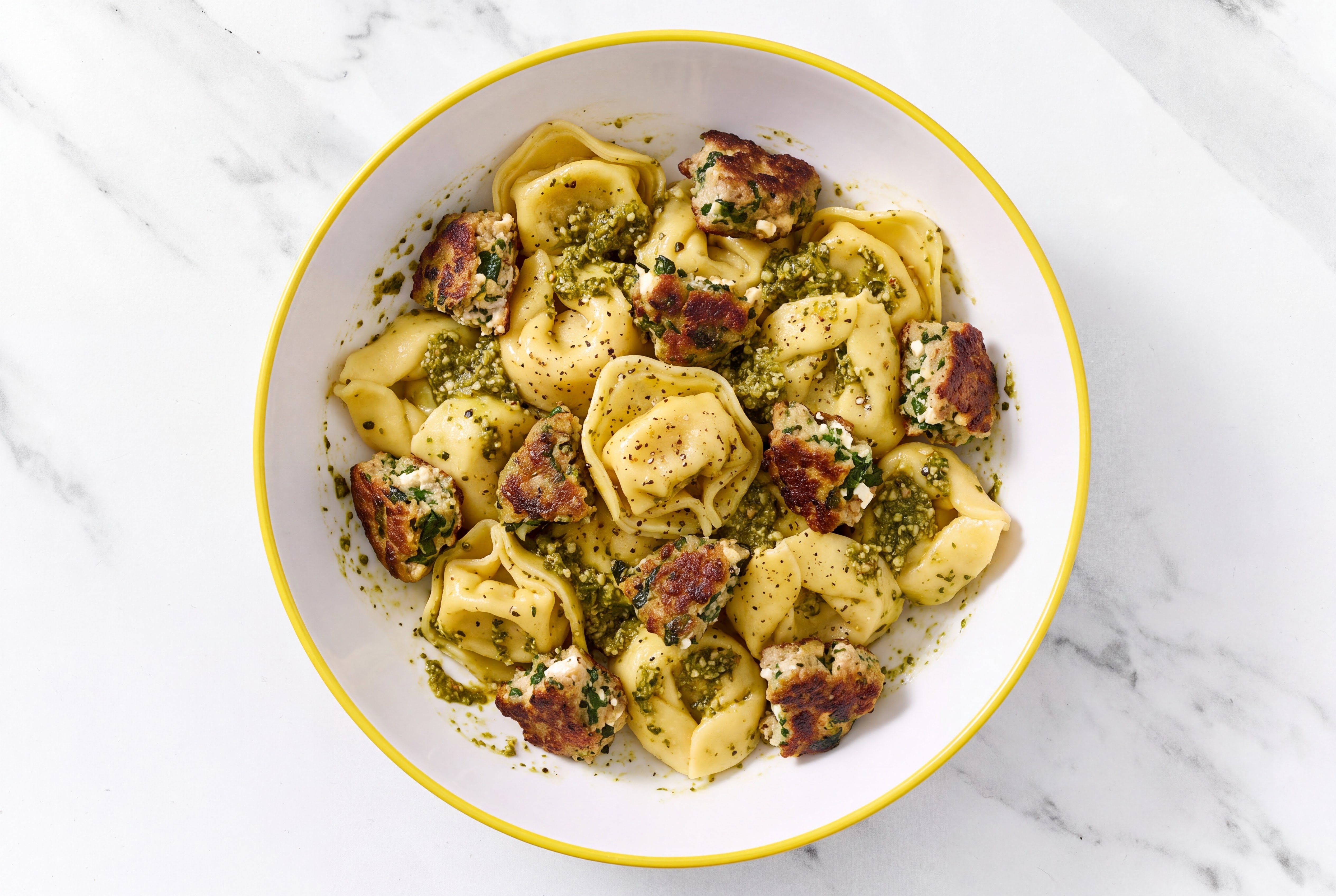 Pesto Cheese Tortelloni with Feta Turkey