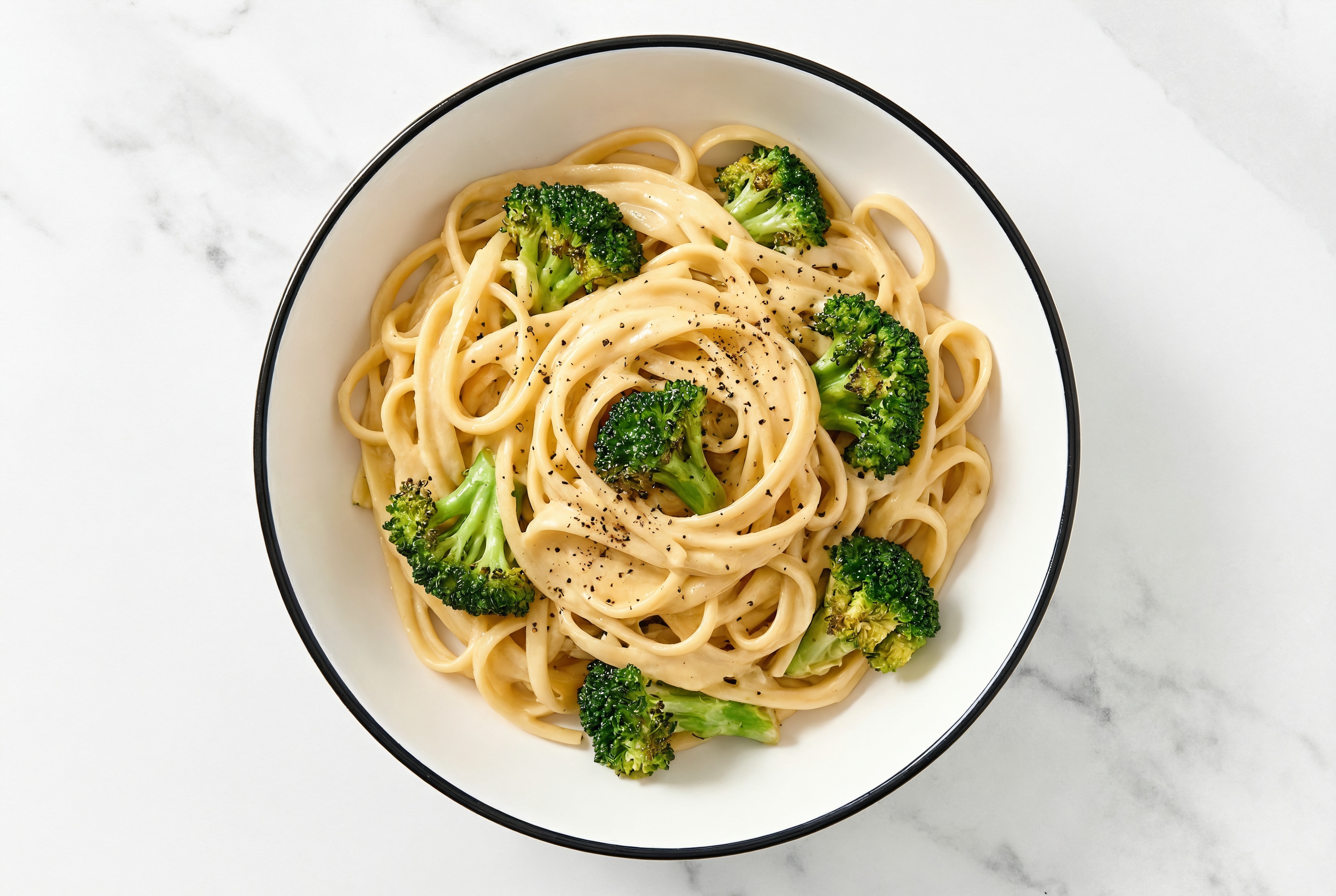 Creamy Cheddar Egg Pasta with Organic Broccoli with Cauliflower Linguine