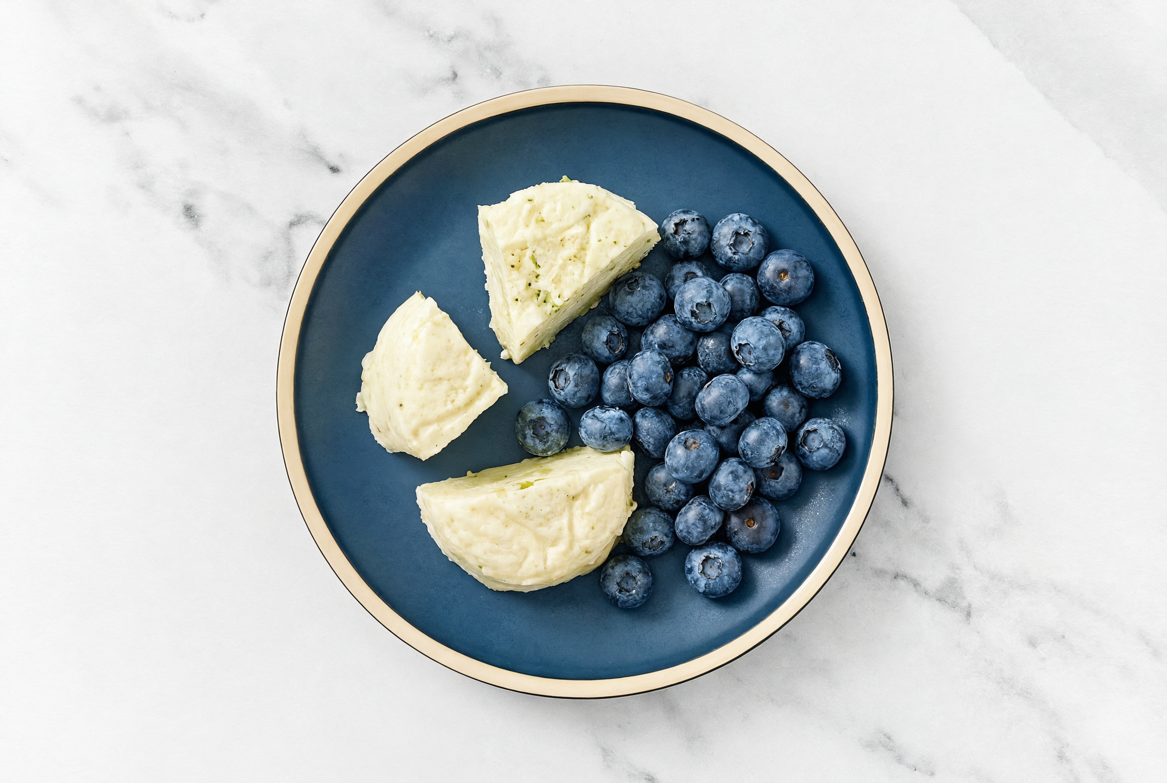 Cheese & Bacon Egg Bite + Organic Blueberries