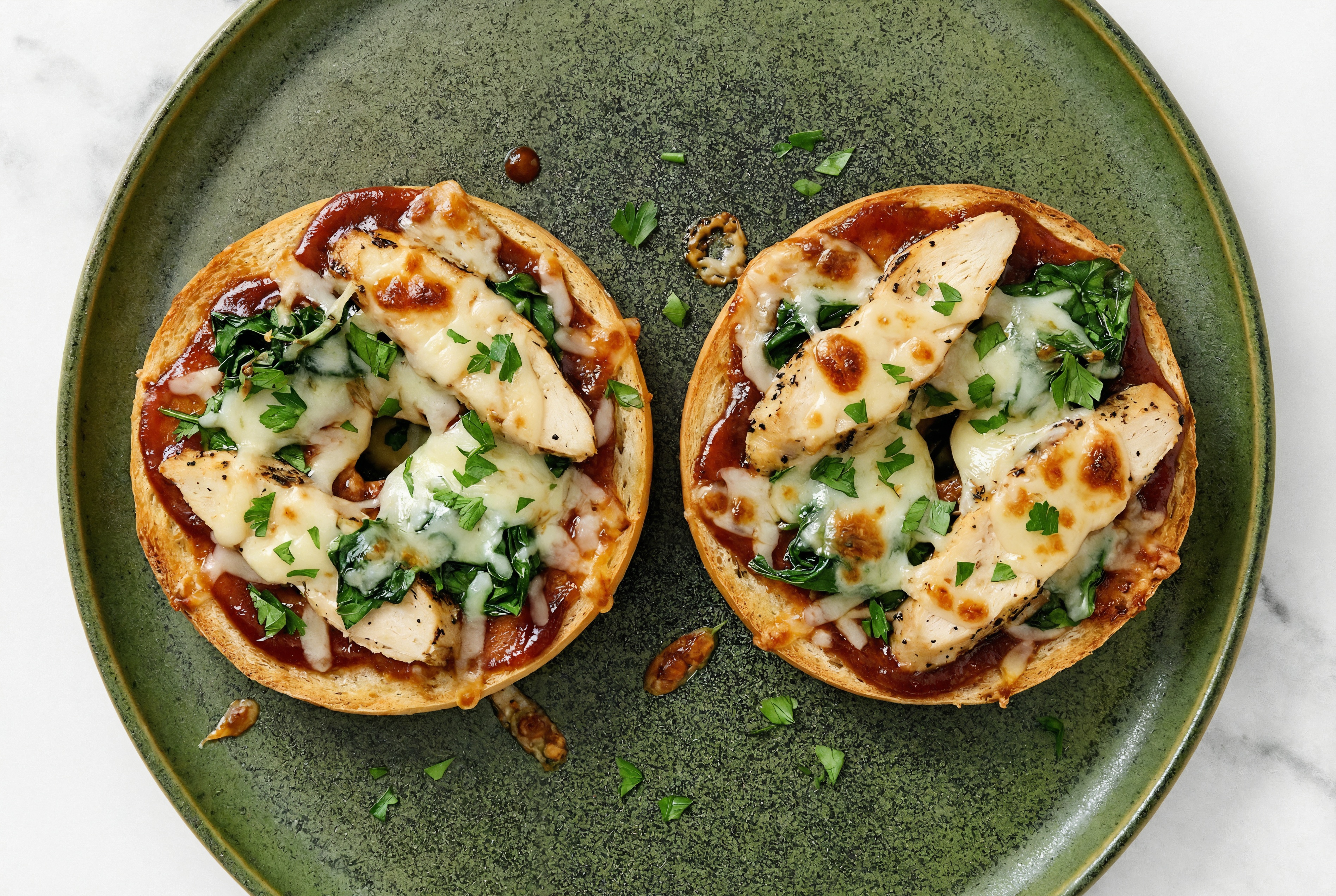  BBQ Grilled Chicken + Spinach Pizza Gluten-Free Plain Bagels with Parsley
