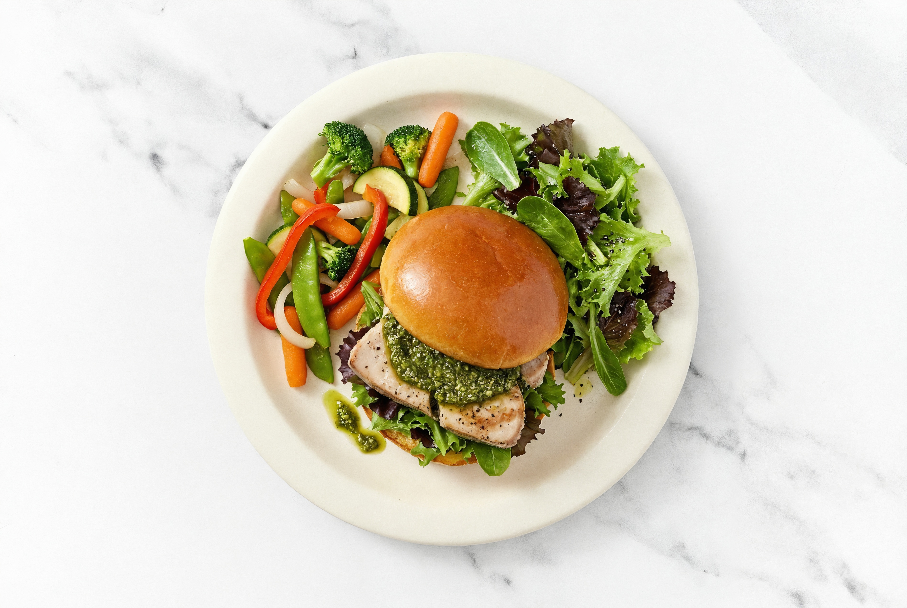 Pesto Tuna Sandwich on Brioche with Spring Mix + Mixed Veggies