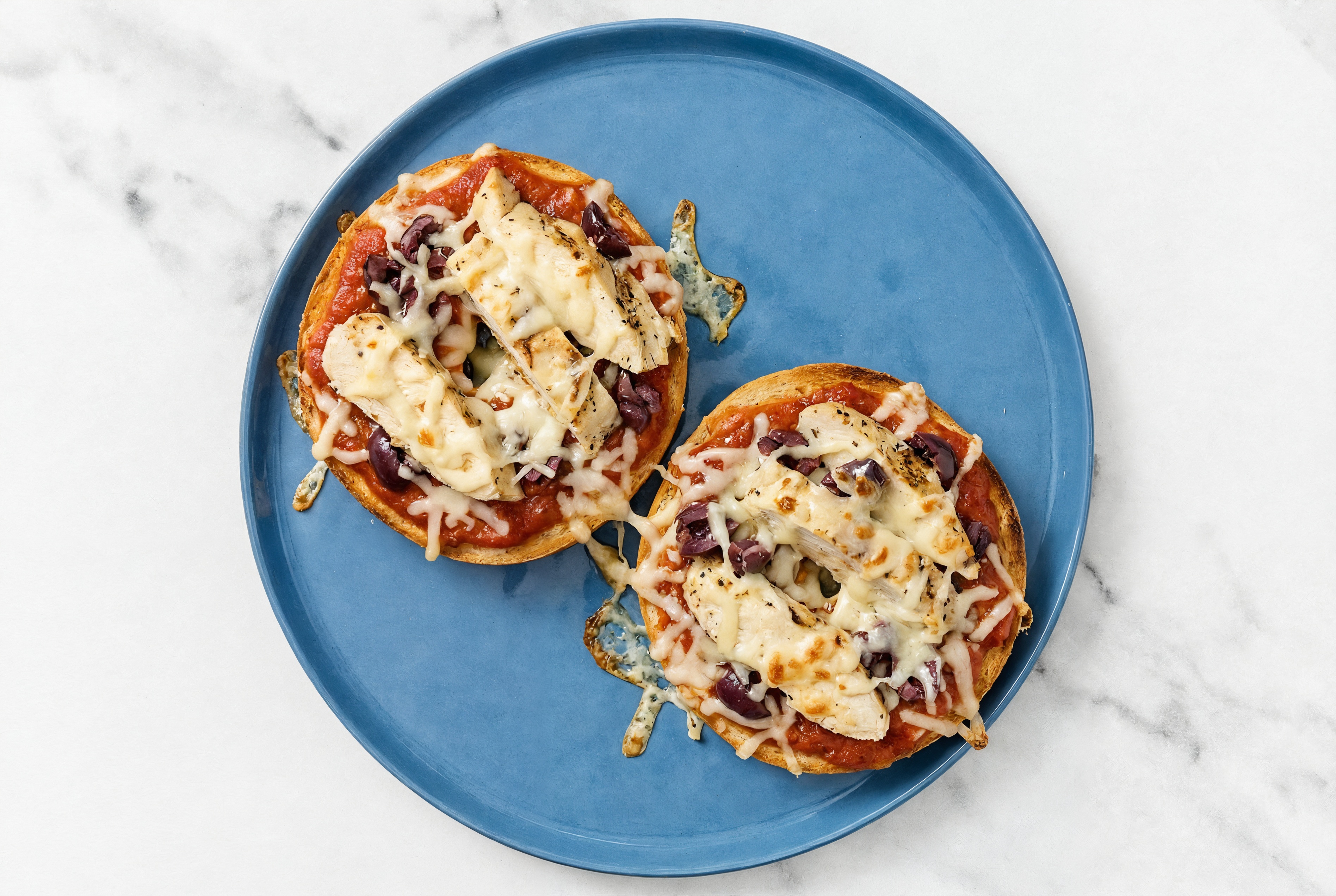 Classic Grilled Chicken + Olives Pizza Gluten-Free Plain Bagels
