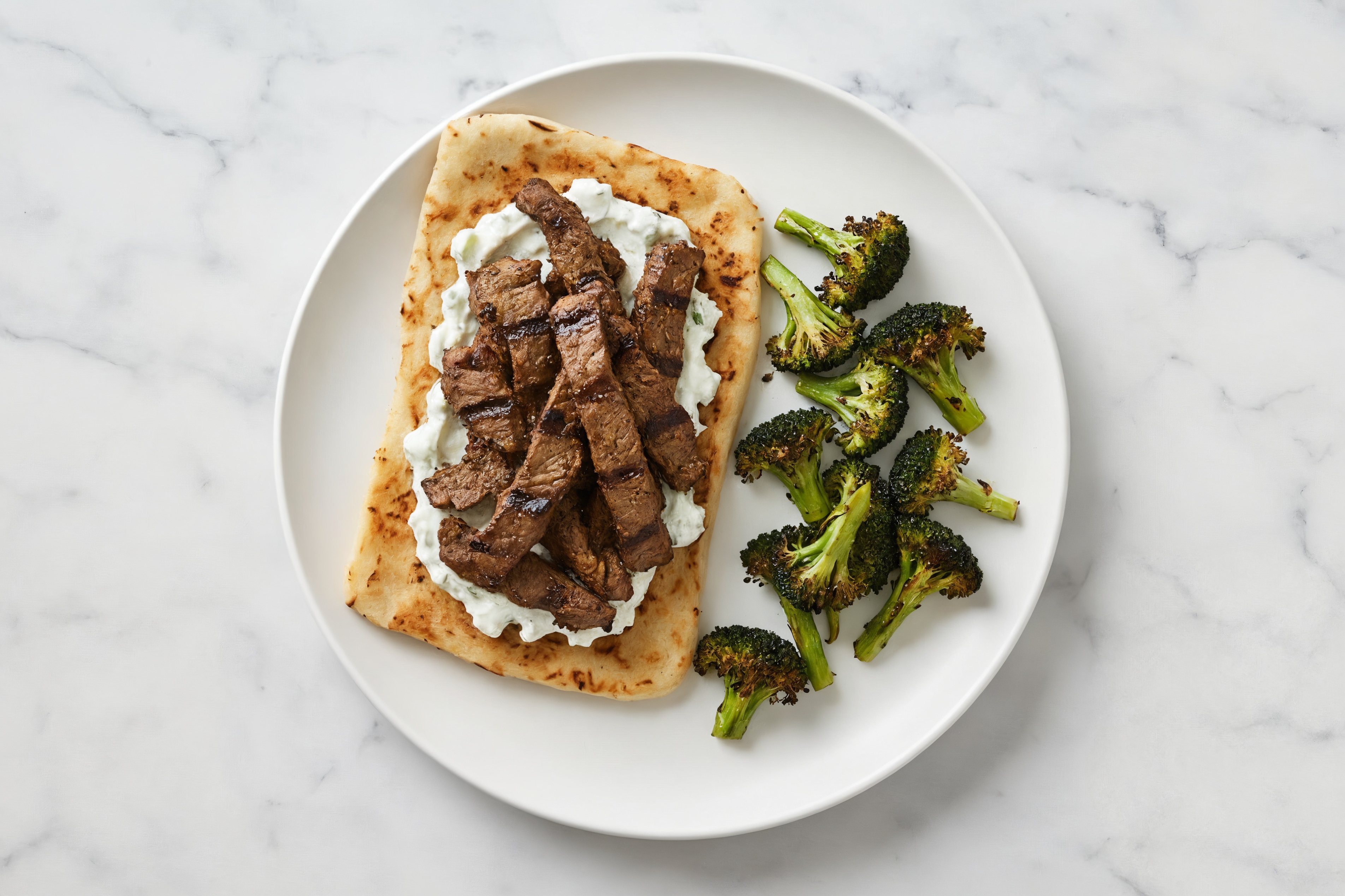 Creamy Beef Barbacoa Flatbread + Broccoli