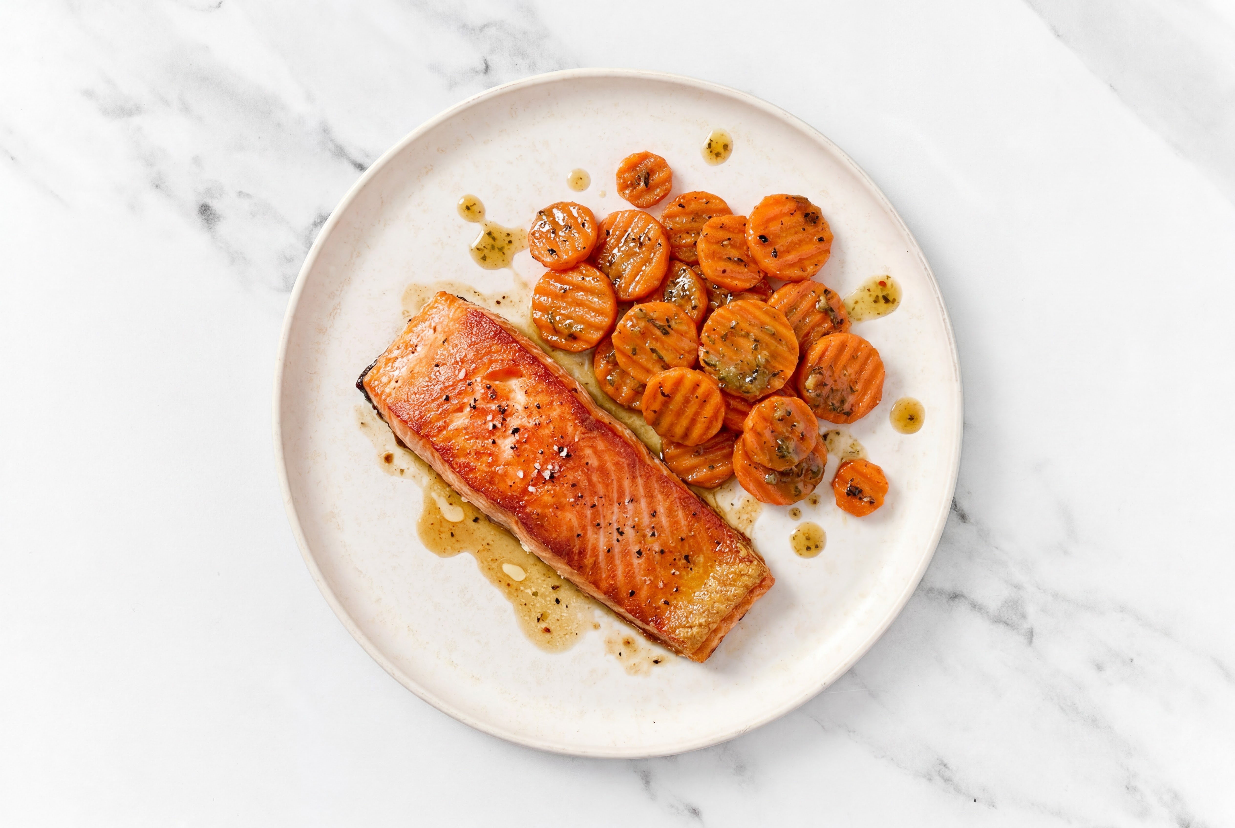 Wild Salmon + Garlic Carrots