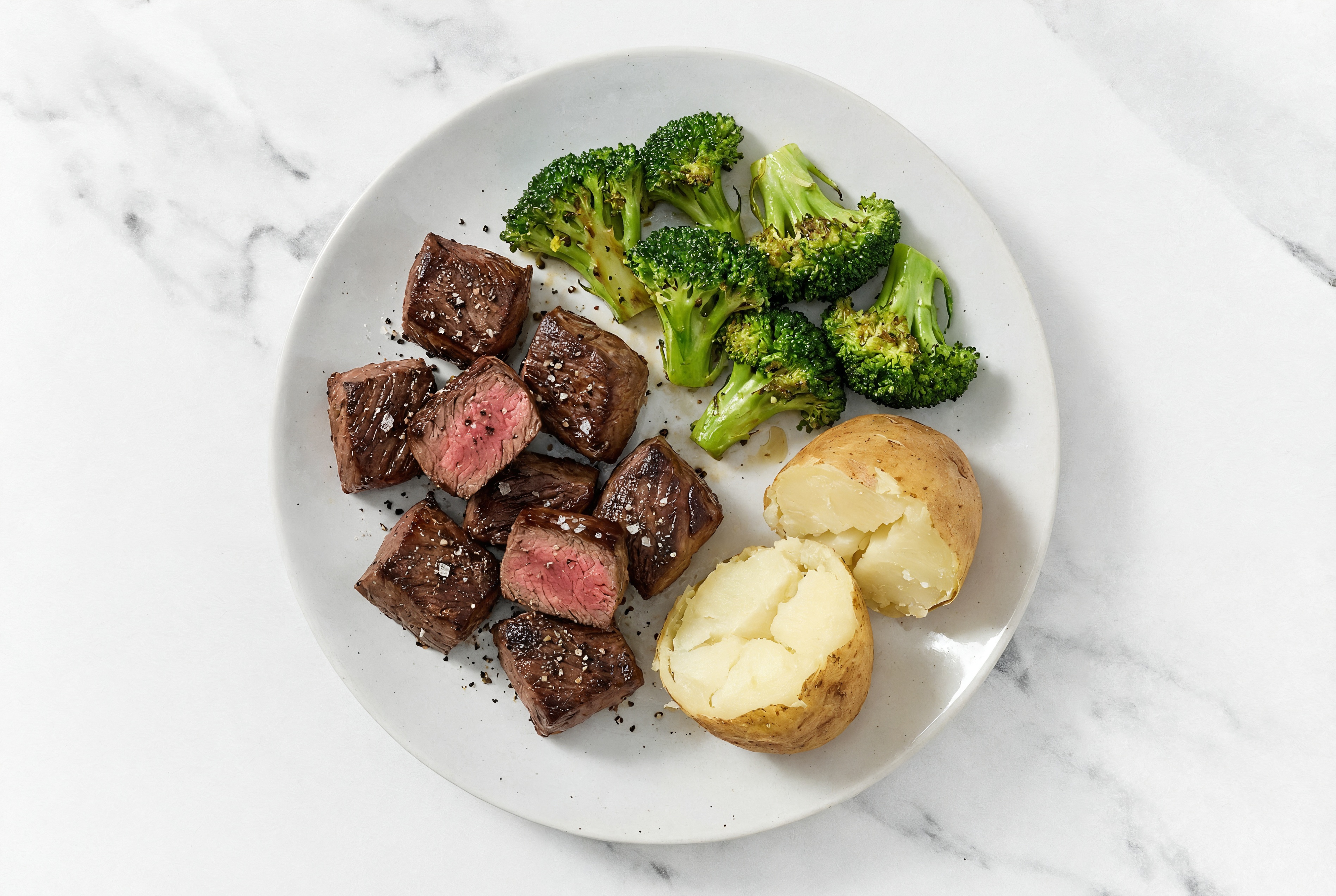 Juicy Sirloin Beef with Sautéed Broccoli