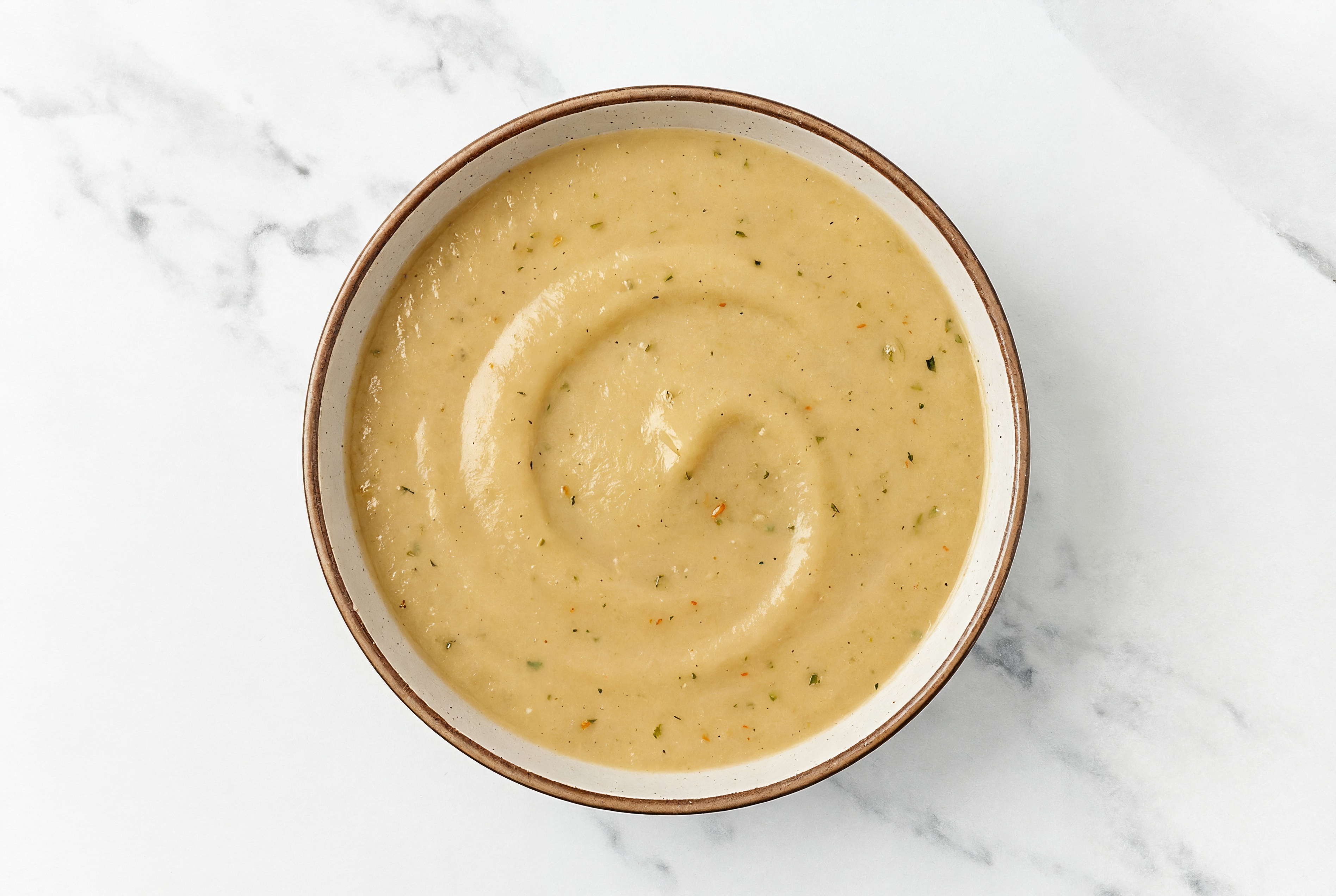 Garlicky Roasted Cauliflower Soup