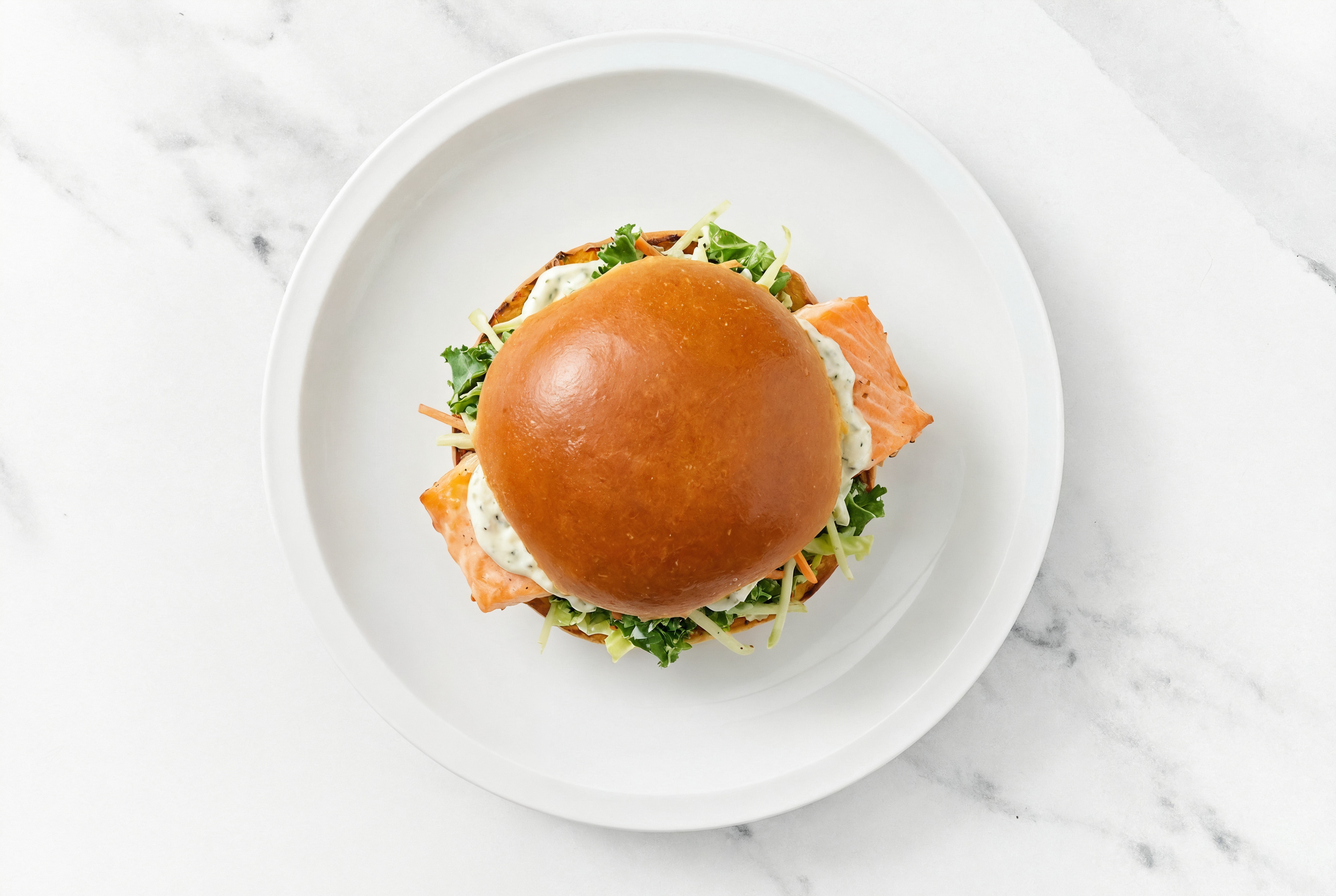 Creamy Garlic Salmon Sandwich on Brioche with Superblend