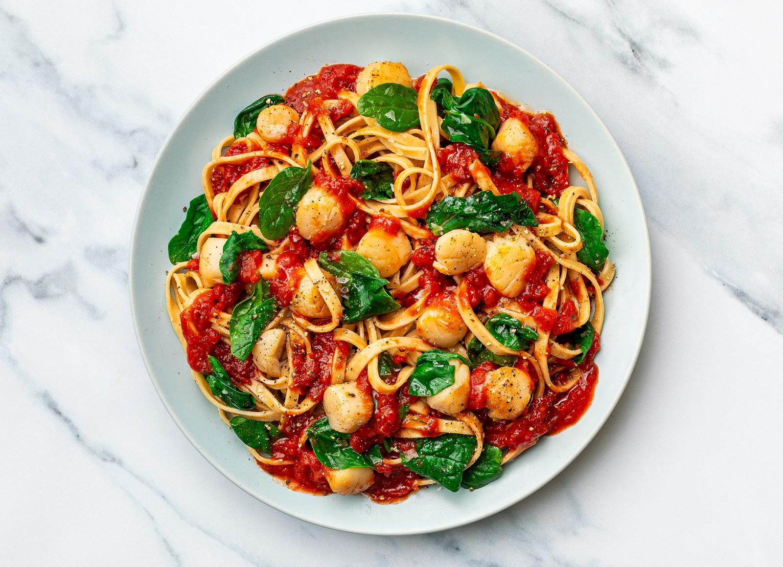 Seared Scallops Linguine in Marinara with Baby Spinach