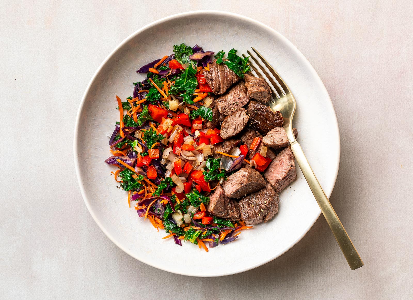 Sirloin Beef + Rainbow Veggie Bowl with Red Bell Pepper