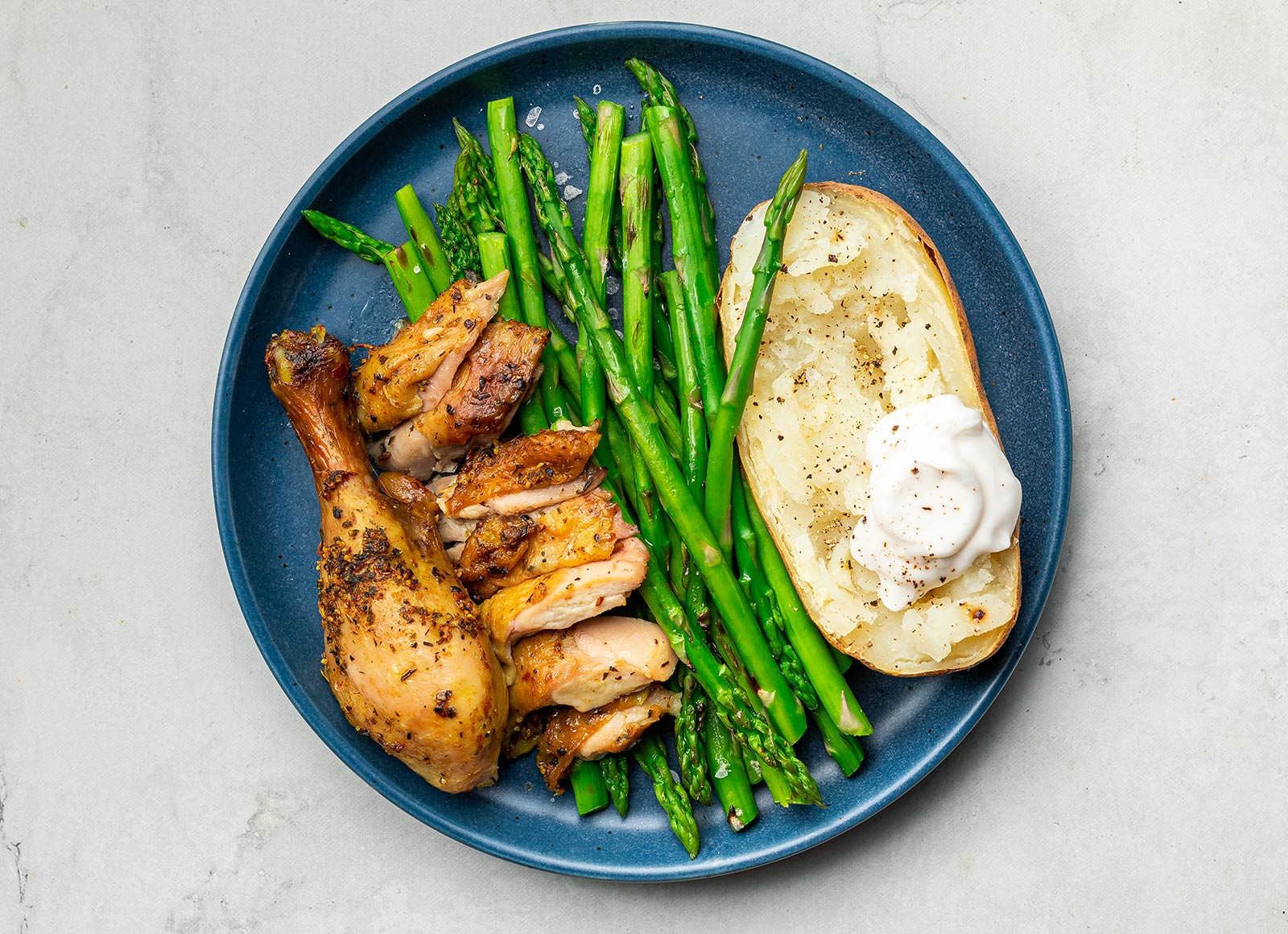 Juicy Lemon Pepper Chicken with Asparagus + 5-Min 'Tato