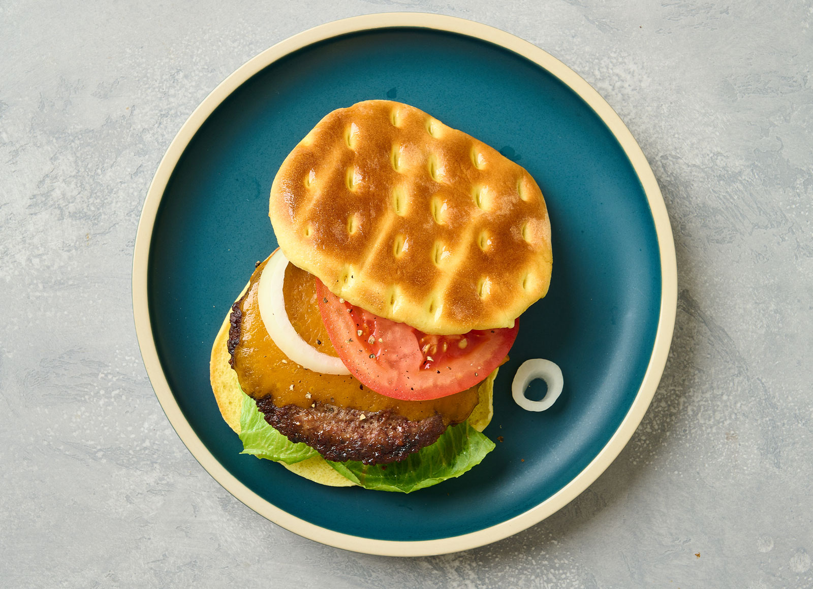 Juicy Cheeseburger on Brioche Bun