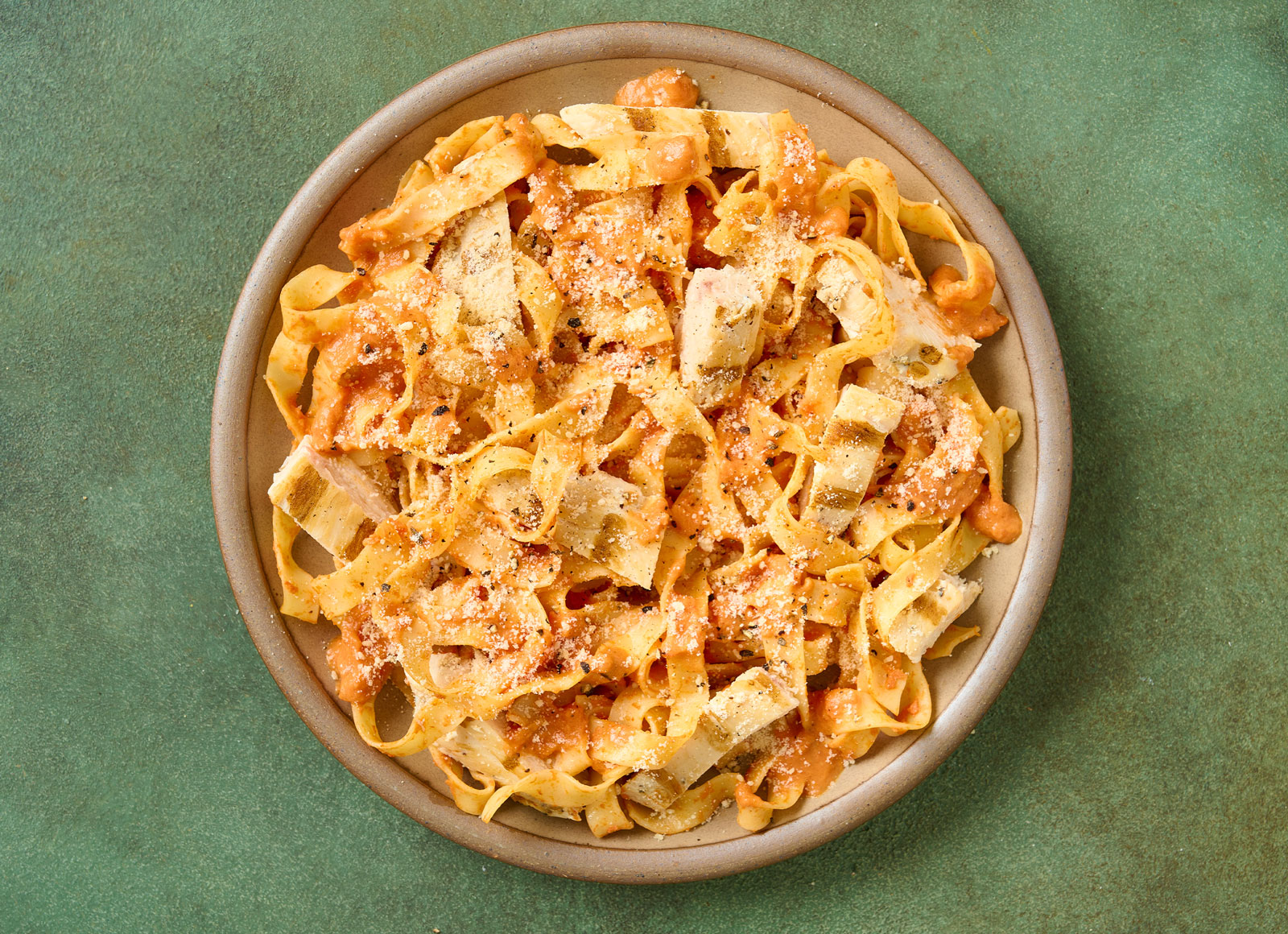 Tagliatelle alla Vodka with Seasoned Grilled Chicken Breast