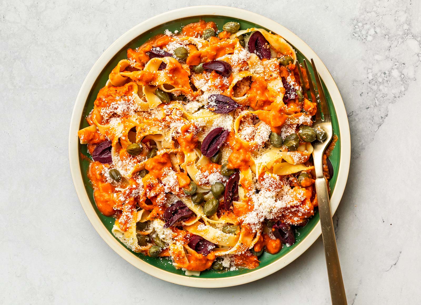 Tagliatelle Pasta Puttanesca