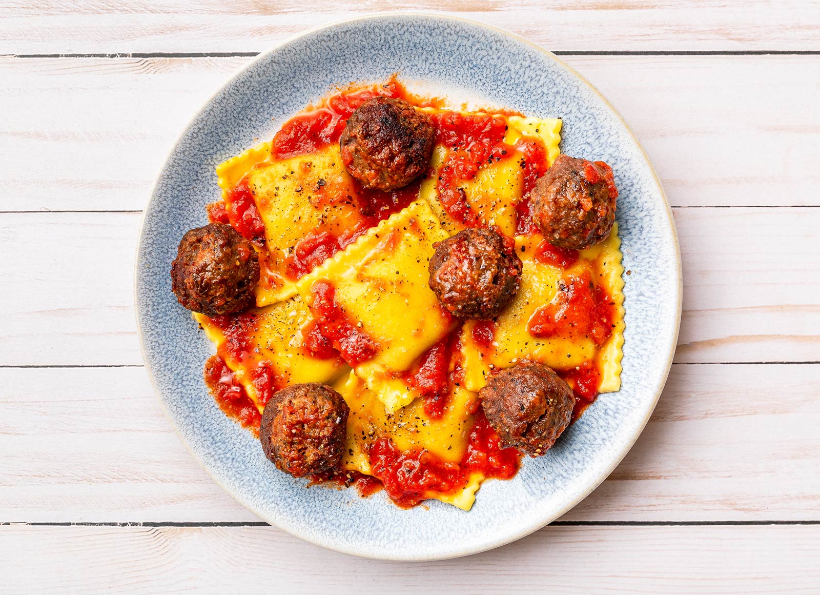 Ravioli + Beyond Meatball in Marinara